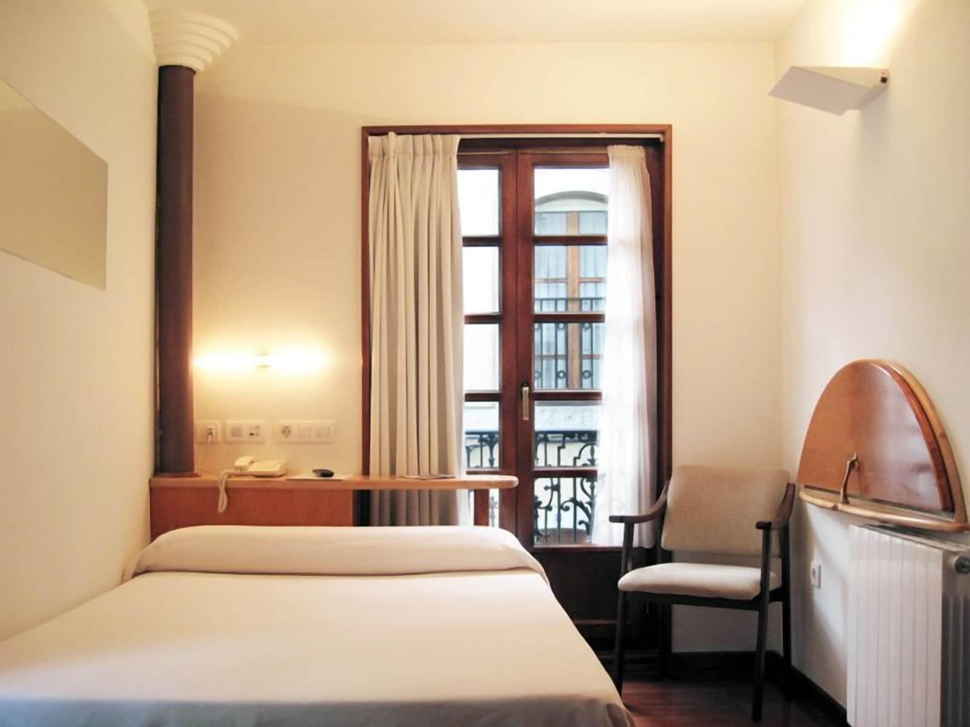 La Plaza I Hotel Luanco Exterior photo
